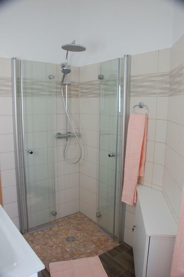 Ferienwohnung Prey Ueckermunde Ngoại thất bức ảnh